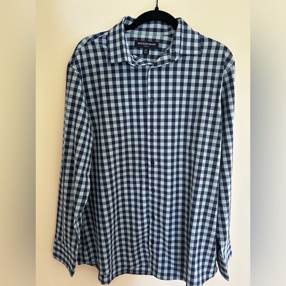 Mizzen + Main Leeward Dress Shirt, Medium Classic fit